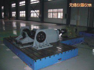 無(wú)錫微機(jī)控制驅(qū)動(dòng)橋總成扭轉(zhuǎn)試驗(yàn)機(jī)